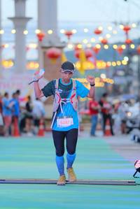 BIB: 5387
                            <button type="button" onclick="openModal(21766771)" class="btn btn-primary btn-sm float-right btn-popup" data-toggle="modal" data-target=".modal-high-quality">
                        <i class="fas fa-shopping-cart"></i> Add to Cart
                    </button>
                                            <button type="button" onclick="isThisMe(21766771, true)" class="btn btn-success btn-sm float-right btn-popup btn-isme hidden" data-toggle="tooltip" data-placement="bottom" title="นี่คือรูปของคุณใช่ไหม คลิกที่นี่เพื่อเอาเข้าอัลบั้ม">
                        <i class="fas fa-plus"></i> Add to album
                    </button>
                    <button type="button" onclick="isThisMe(21766771, false)" class="btn btn-warning btn-sm float-right btn-popup btn-isnotme hidden">
                        <i class="fas fa-ban"></i> Remove from album
                    </button>